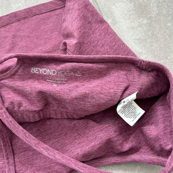 Beyond Yoga NWT Space Dye Crop Top - Picture 5 of 5